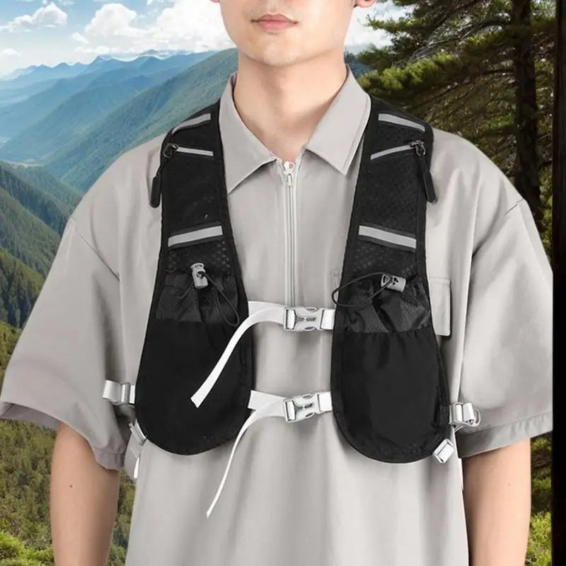 Breathable Hydration Vest For Men Adjustable Running Pack