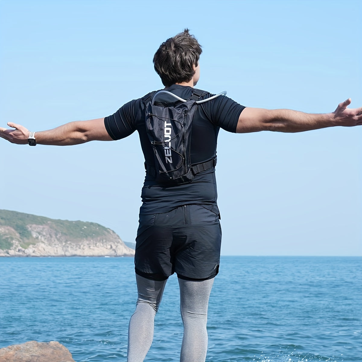Running Hydration Vest With 67.63oz Water Bladder - Arthur's Wellness Emporium