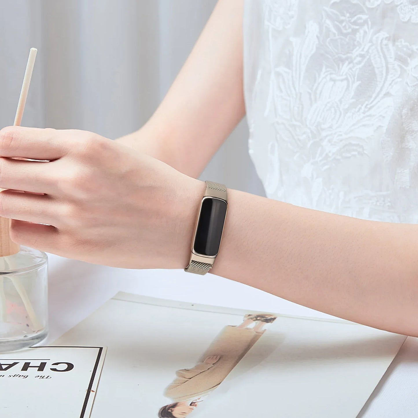 Tobfit Fitbit Luxe Band Sport Strap Metal Magnetic Watchband